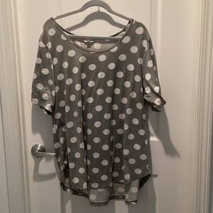 LuLaRoe Gray and White Polka Dot Short Sleeve Top